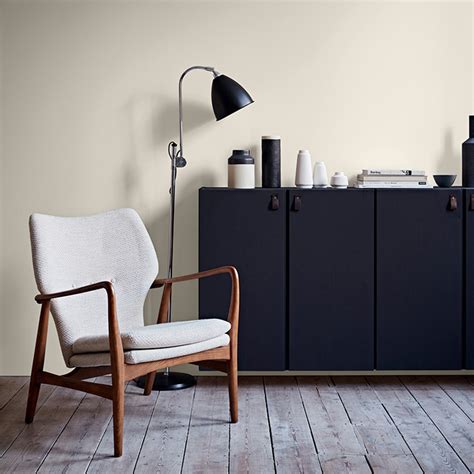 dulux antique cream